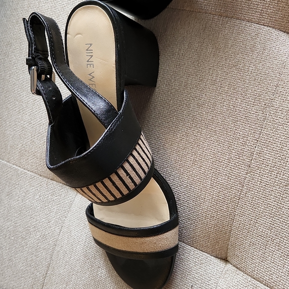 Nine West Size 6 "Goodieo" Heeled Open Toe Black and Cream - Picture 3 of 8